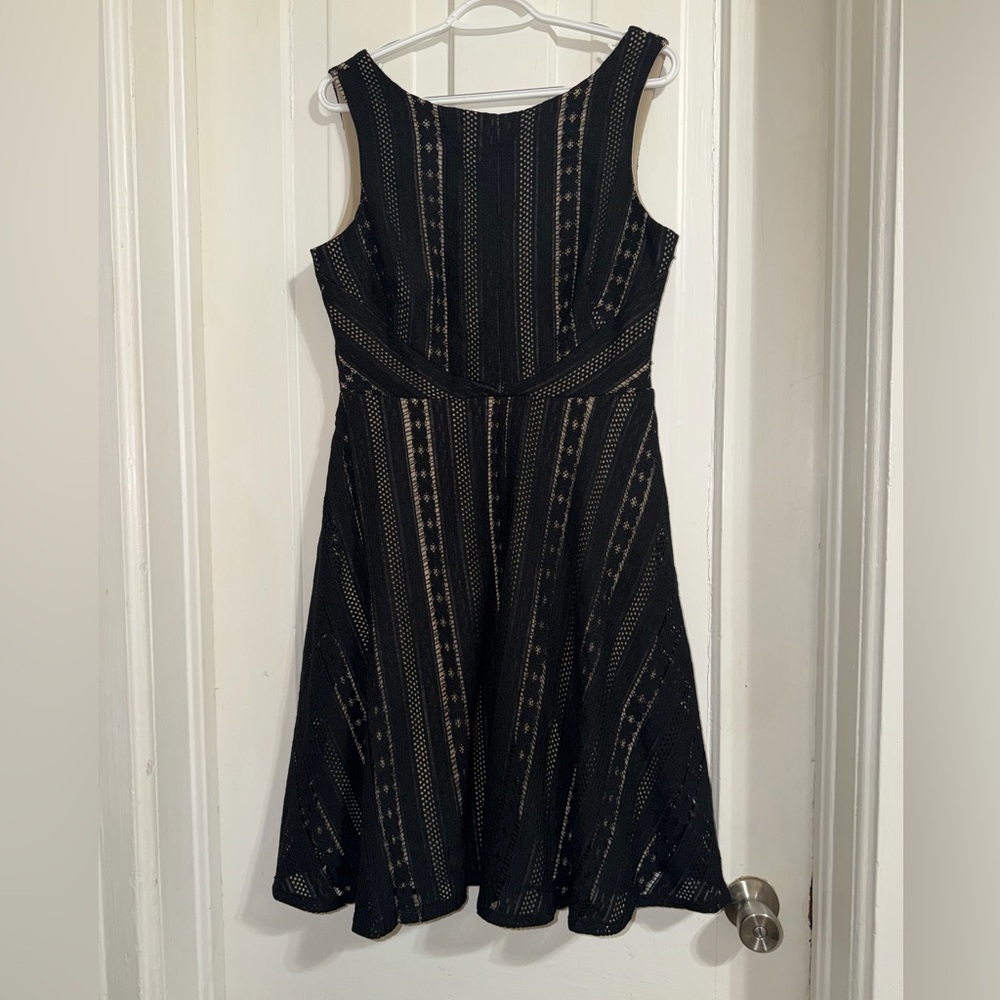 Sangria‎ size 10 Elegant Black Lace Dress sleeveless, tank dress summer occasion